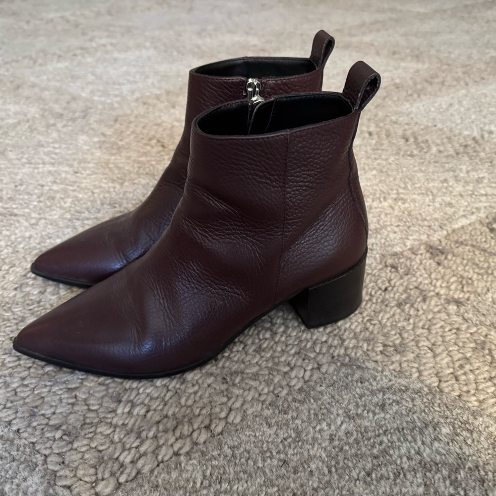 Everlane The Boss Burgundy Leather Ankle Boots Size 7